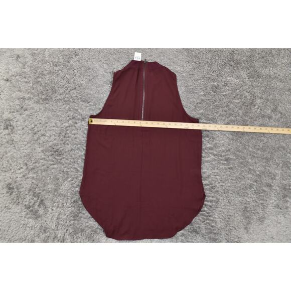 LOFT Beach Red Blouse M - NWT, Polyester, Back Zip Mock Neck Red Burgundy - Picture 4 of 8